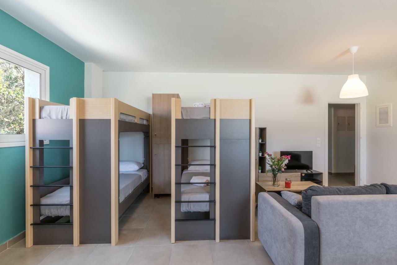 Local & Hostel *